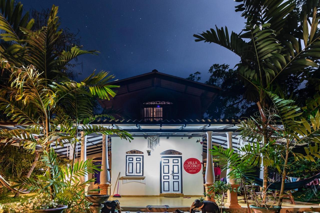 Coconut Villa Midigama East Exteriér fotografie